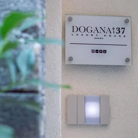 Luxury House Dogana 37 *